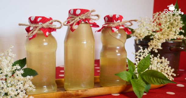 Syrop z kwiatów czarnego bzu